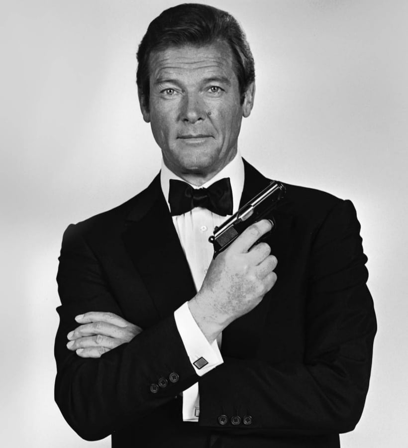 james-bond-roger-moore