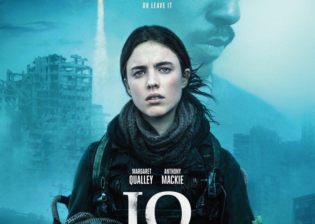 Netflix’s IO Review – A Desolate Sci-Fi in a Desolate World