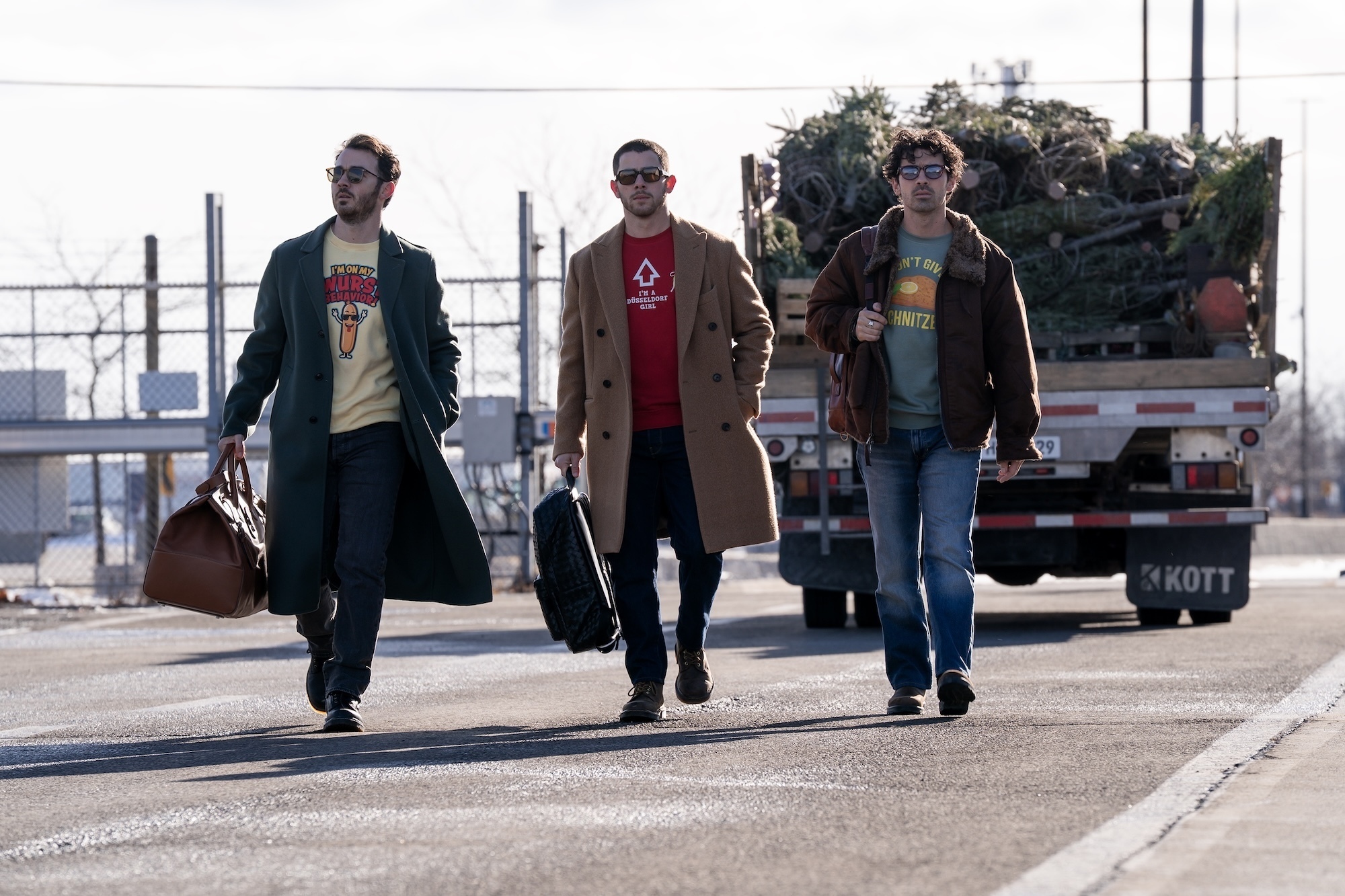 A Very Jonas Christmas Movie: The Brothers Brings Holiday Cheer